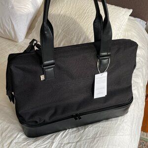 BEIS The Weekender Bag in Black
